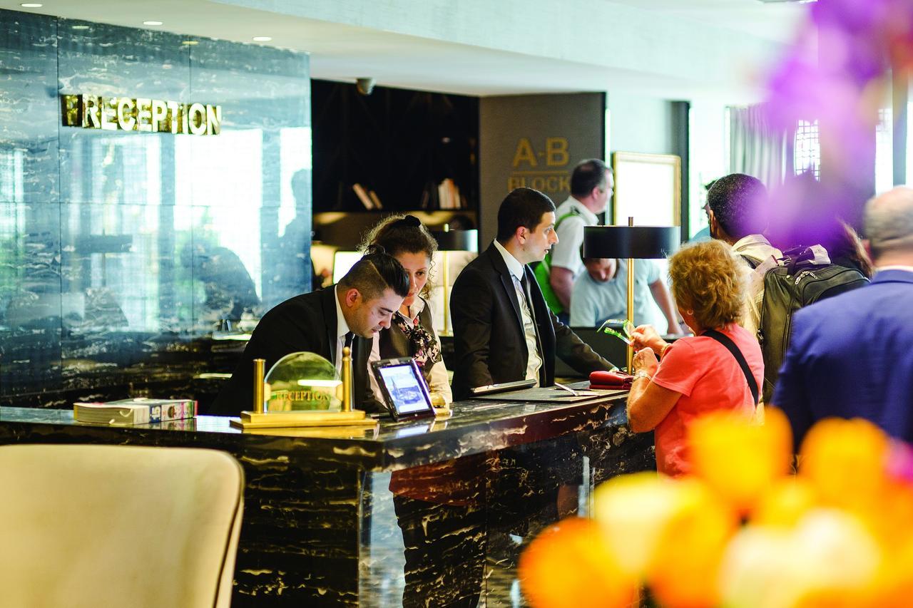 Metro City Hotel Baku Exterior foto